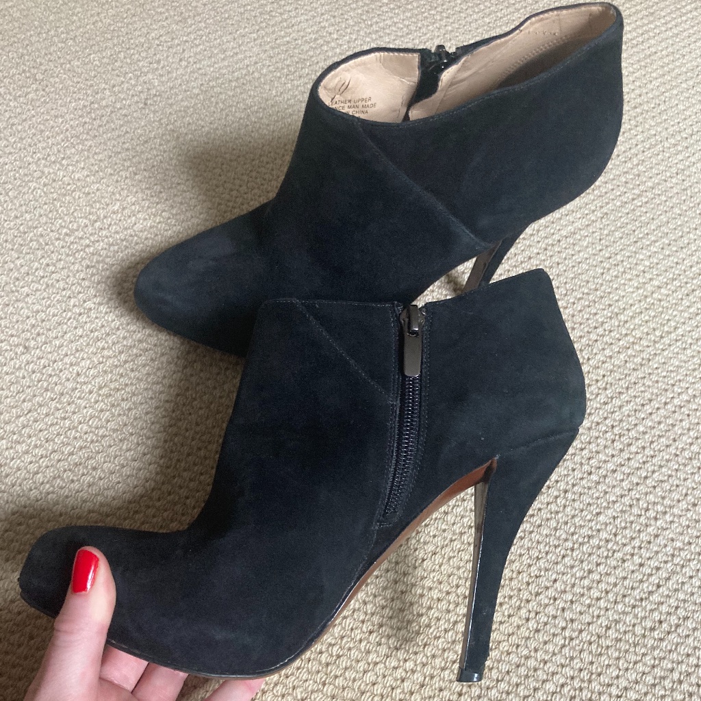 Enzo Angiolini Black Suede Bootie Size 8